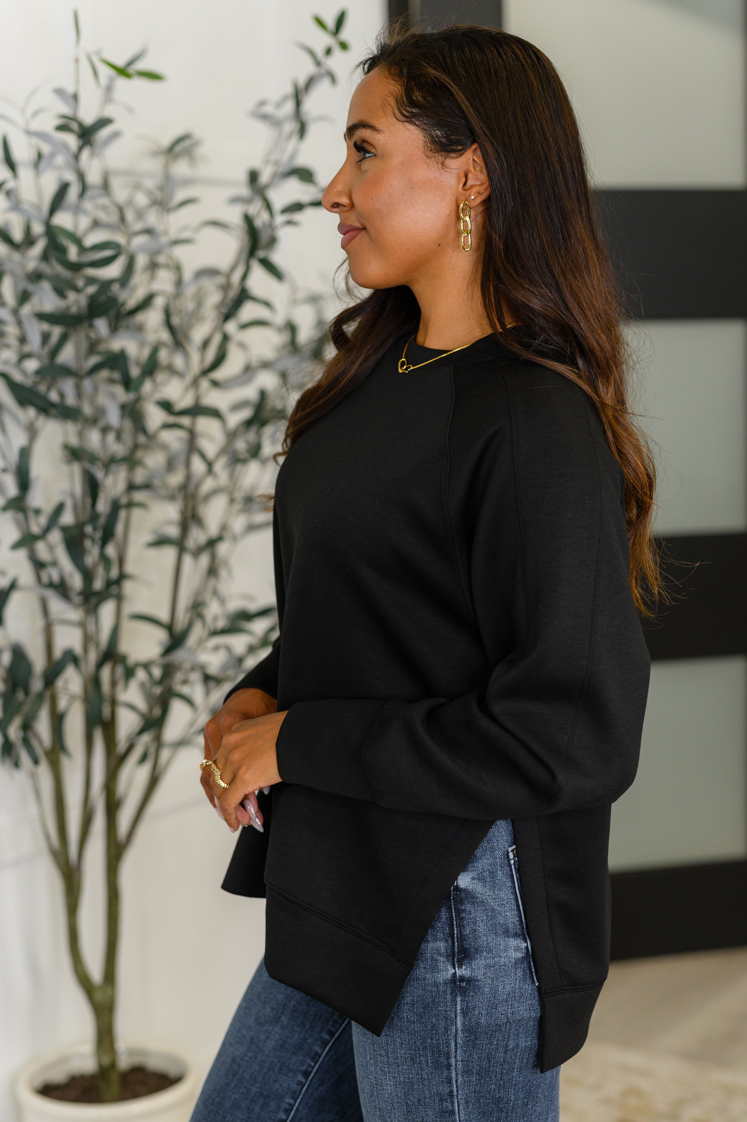 It's The Little Things Relaxed Scuba Pullover in Black